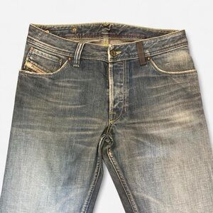 Diesel Archival RARE Deadstock ZAVOR size 30 w/ asymmetrical belt loops